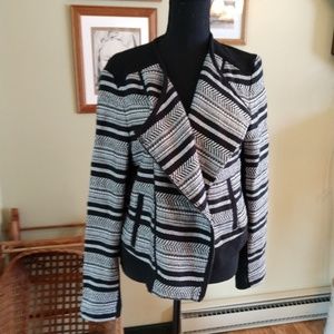 Stylish jacket by Lou And Grey